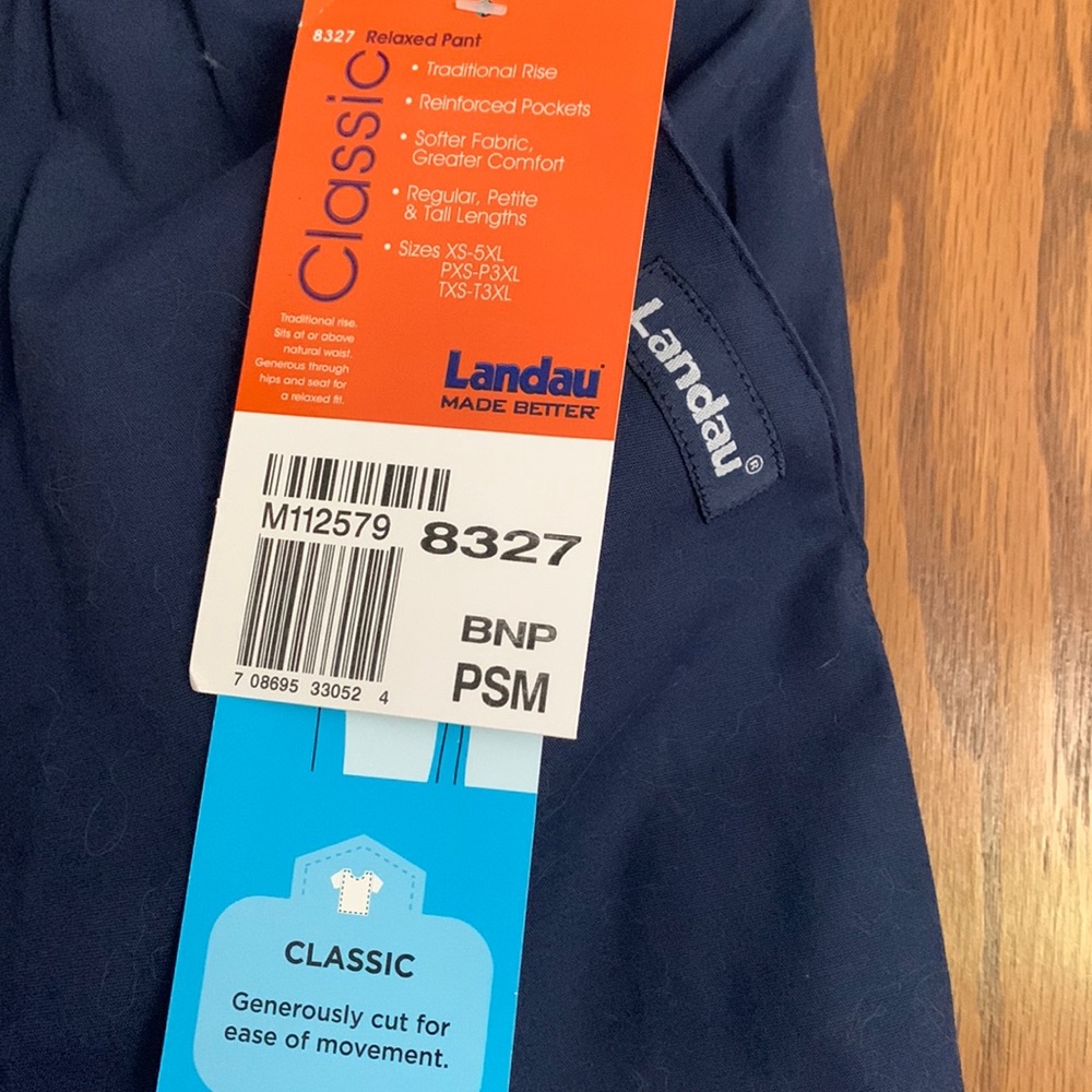 NWT landau navy blue scrubs
